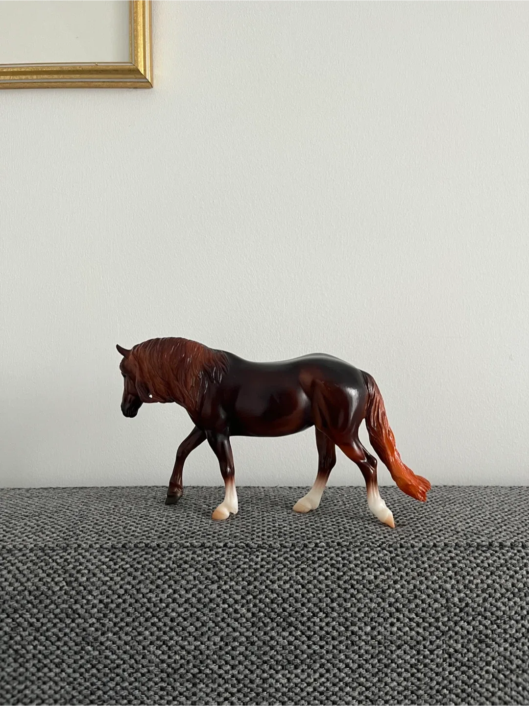 Breyer Reeves Haflinger Mare Horse Figurine image indicator(2)