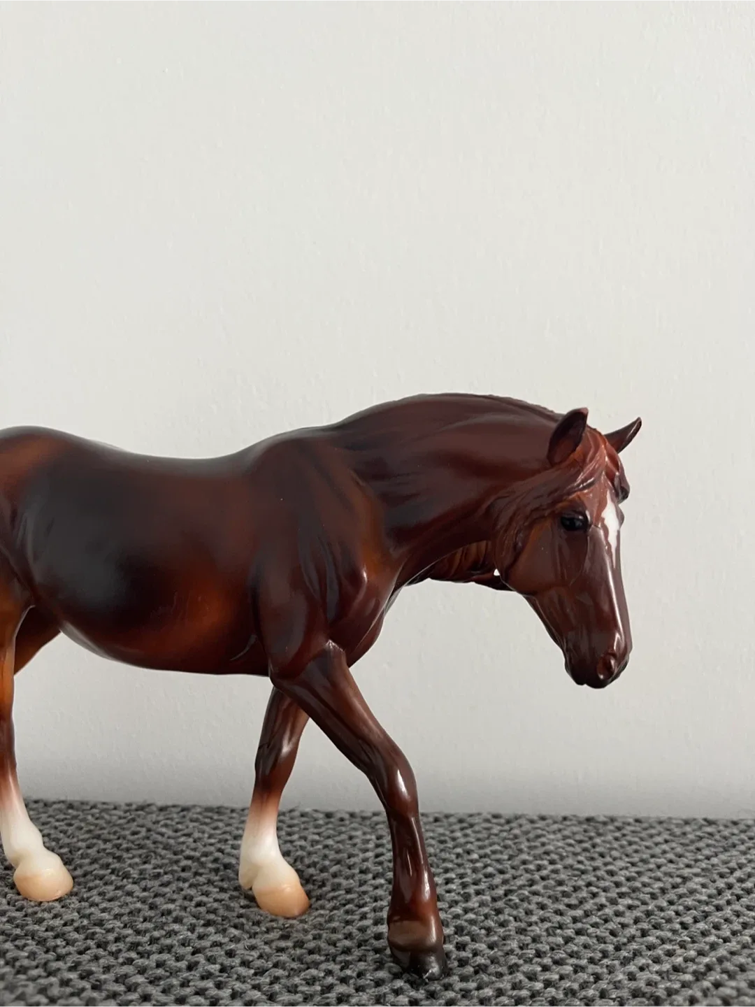 Breyer Reeves Haflinger Mare Horse Figurine image indicator(5)