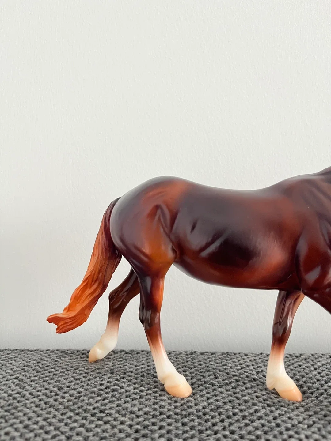 Breyer Reeves Haflinger Mare Horse Figurine image indicator(9)