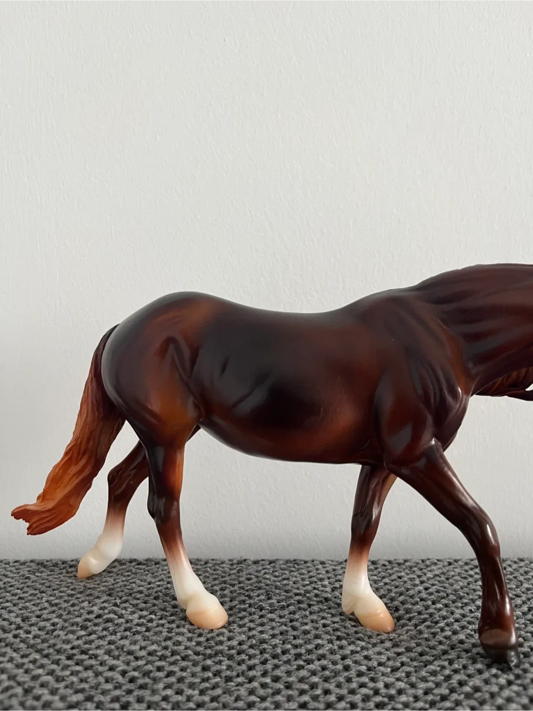 Breyer Reeves Haflinger Mare Horse Figurine image indicator(8)