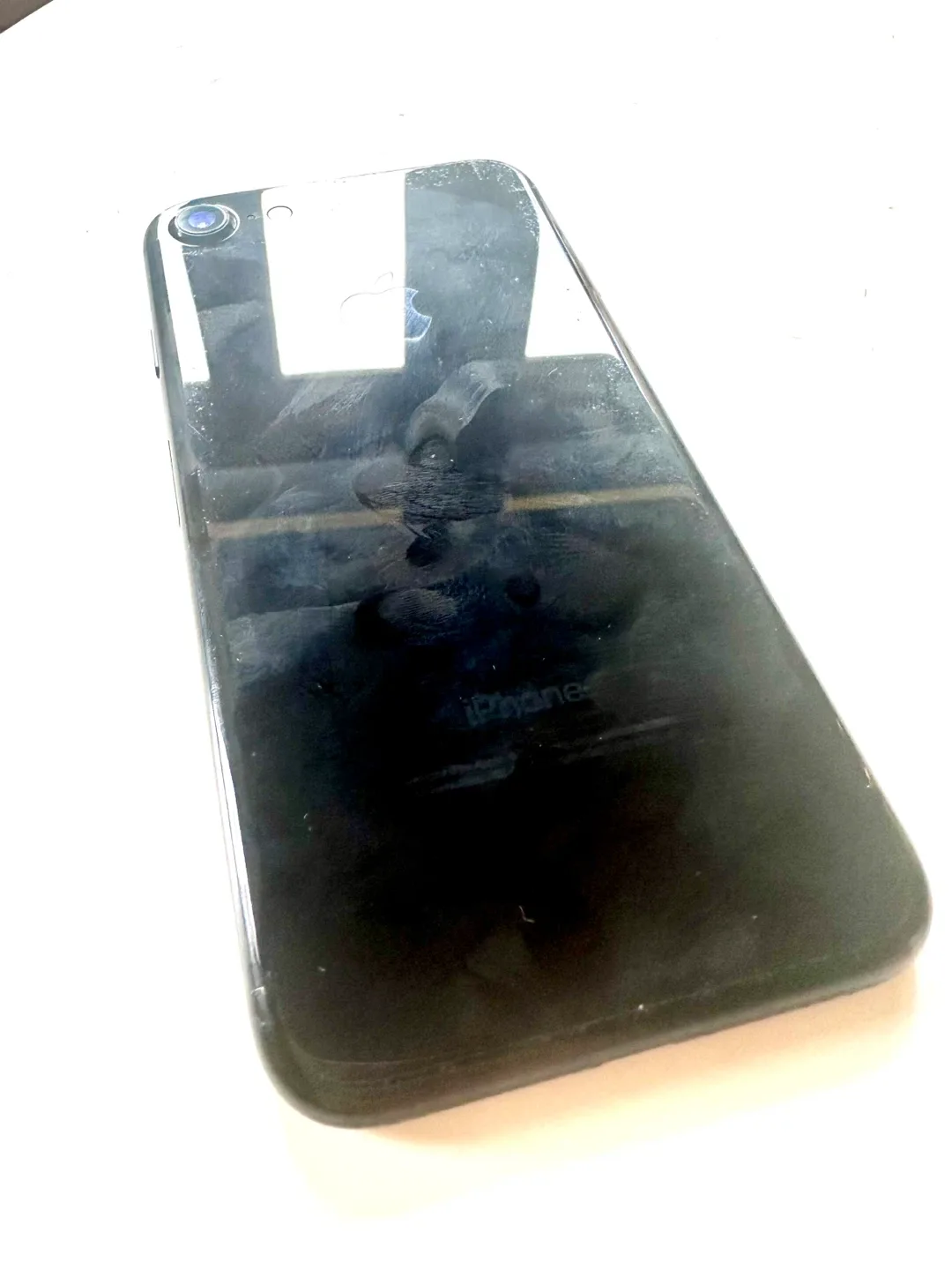 Apple iPhone 7 - Black image indicator(2)