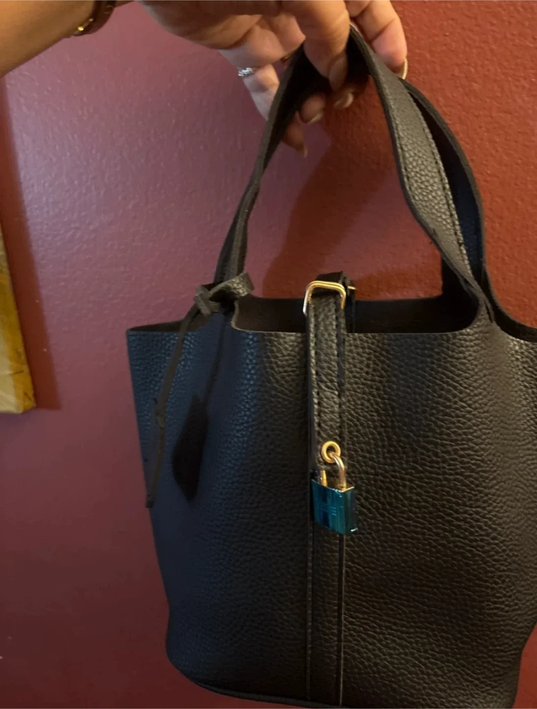 New Black vegan pebbled Leather Handbag image indicator(6)
