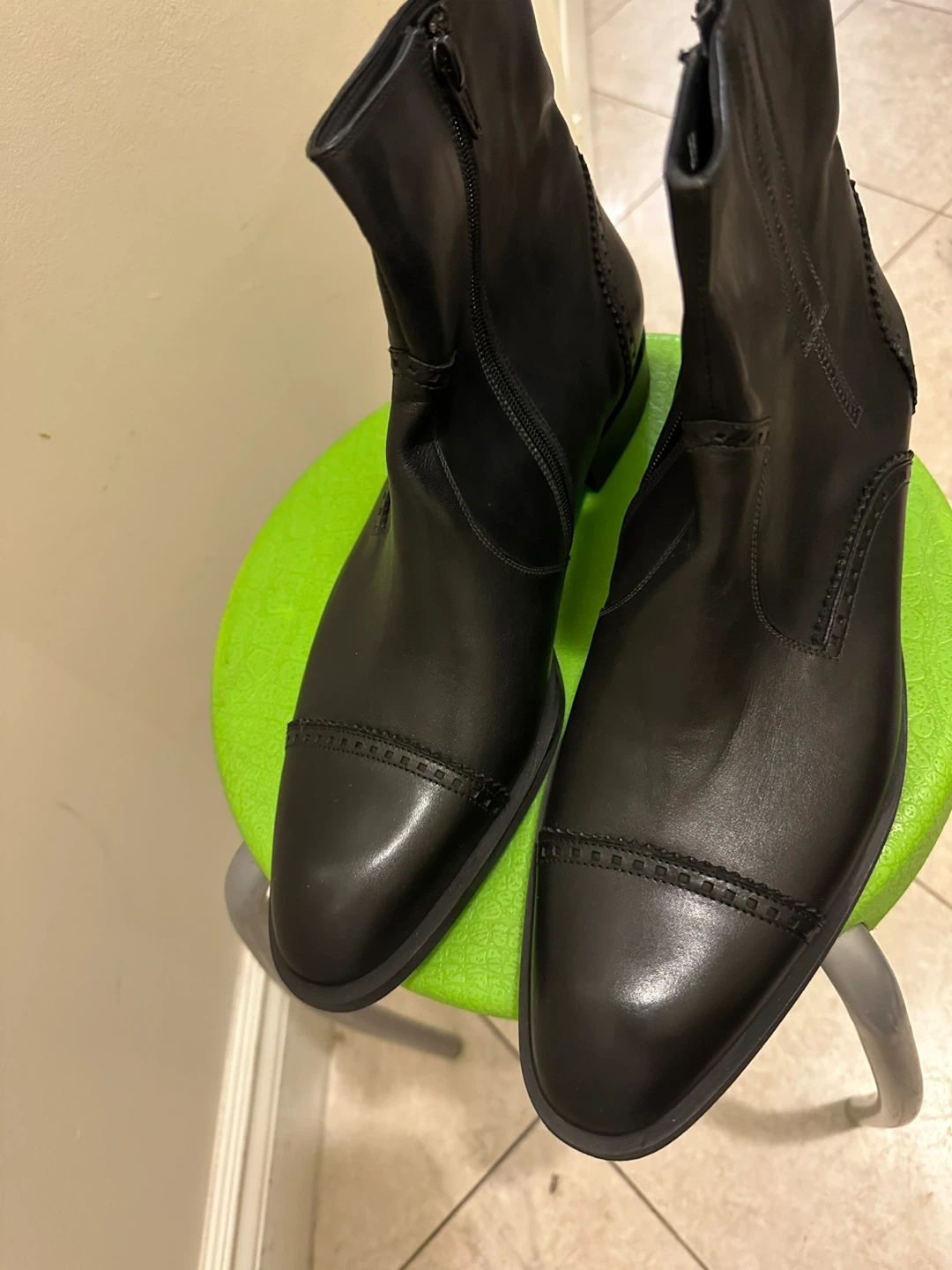 Black Leather Ankle Boots - photo 3
