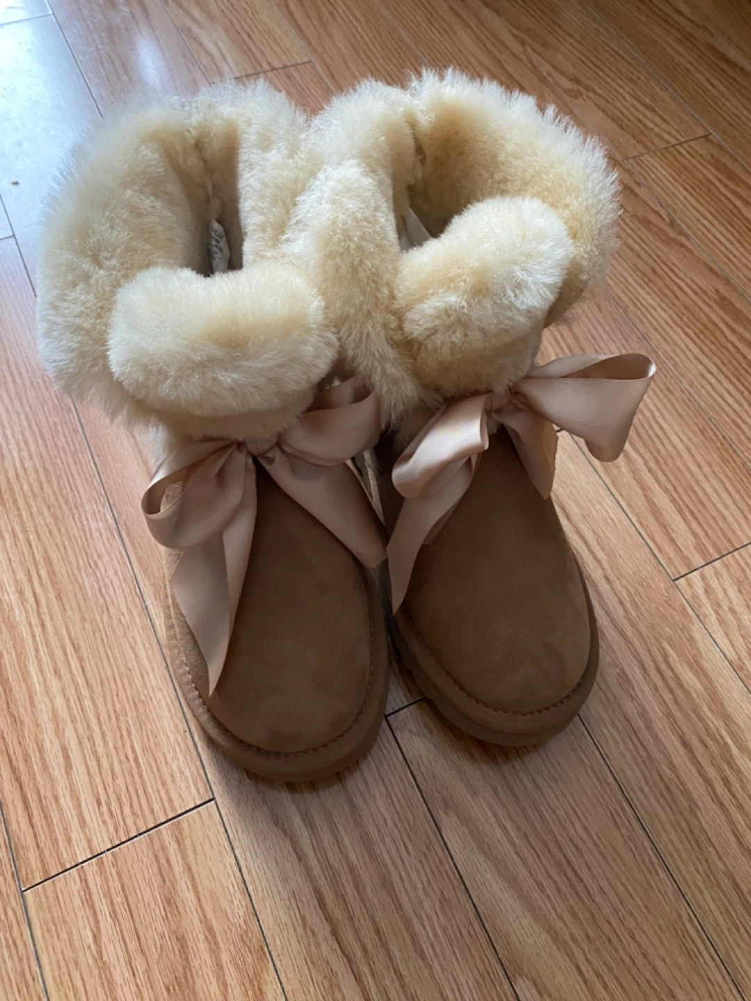 Brand New UGG Winter Boots for Women Size 6.5