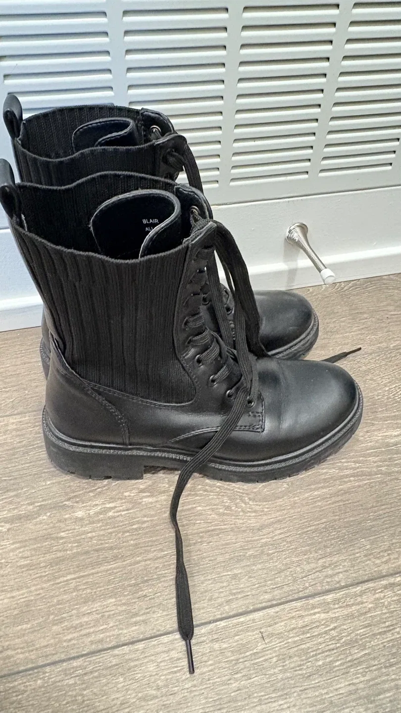 Black Lace-up Boots - Size 6 (EU 36) thumbnail