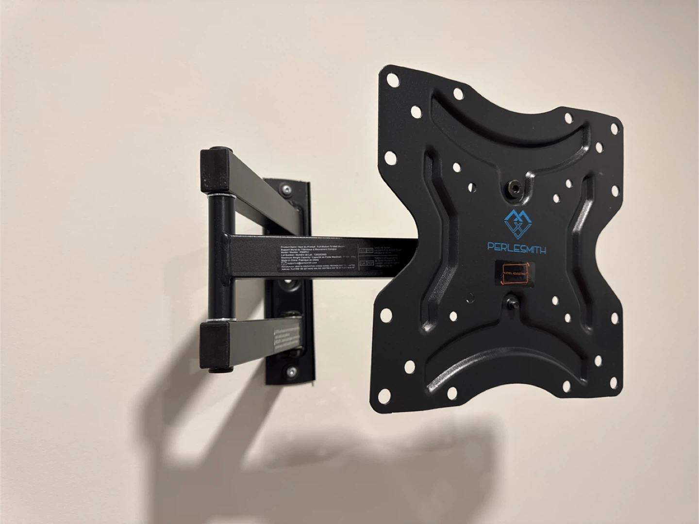 PERLESMITH Full Motion TV Wall Mount