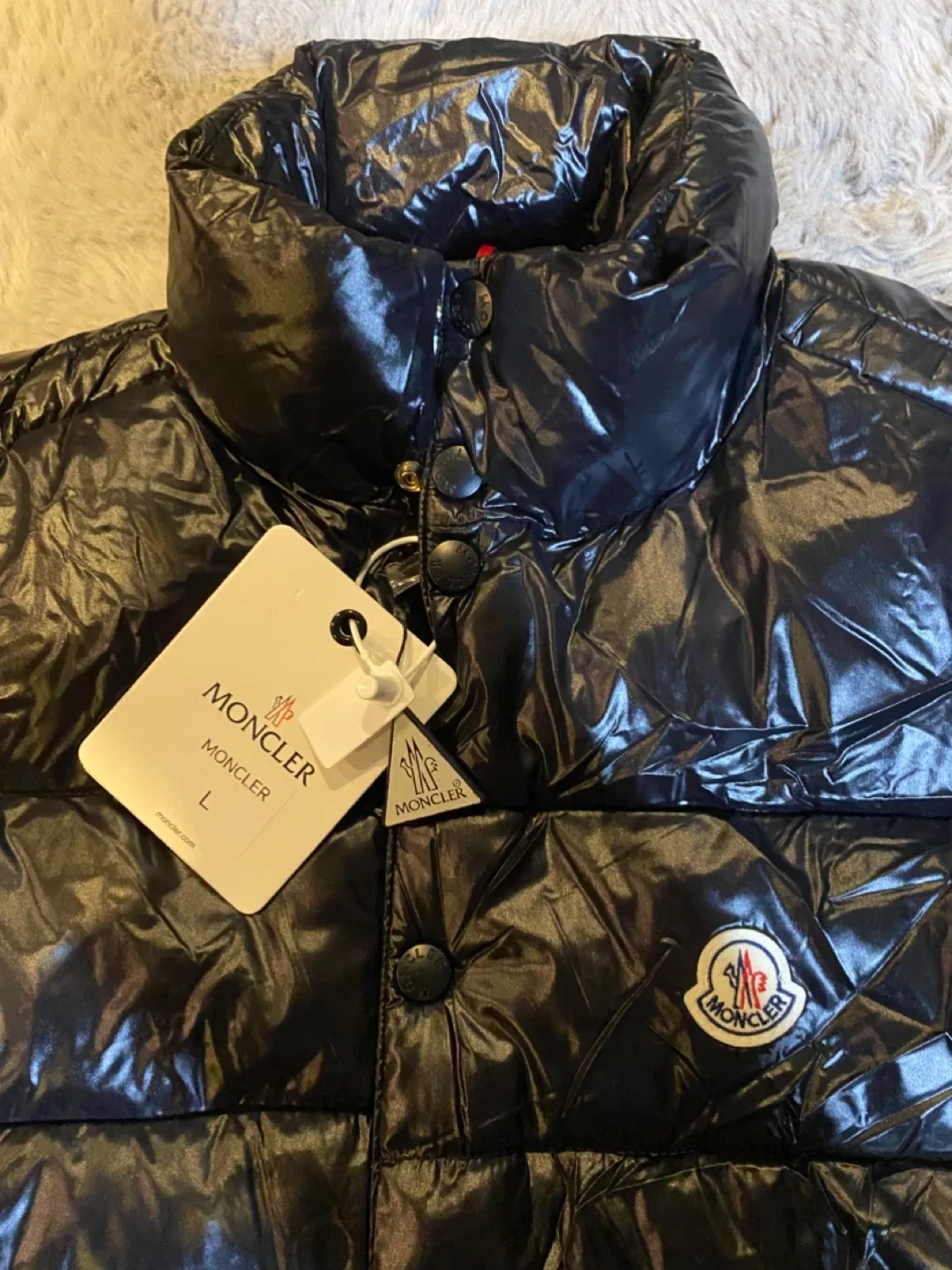 Moncler Vest image indicator(3)