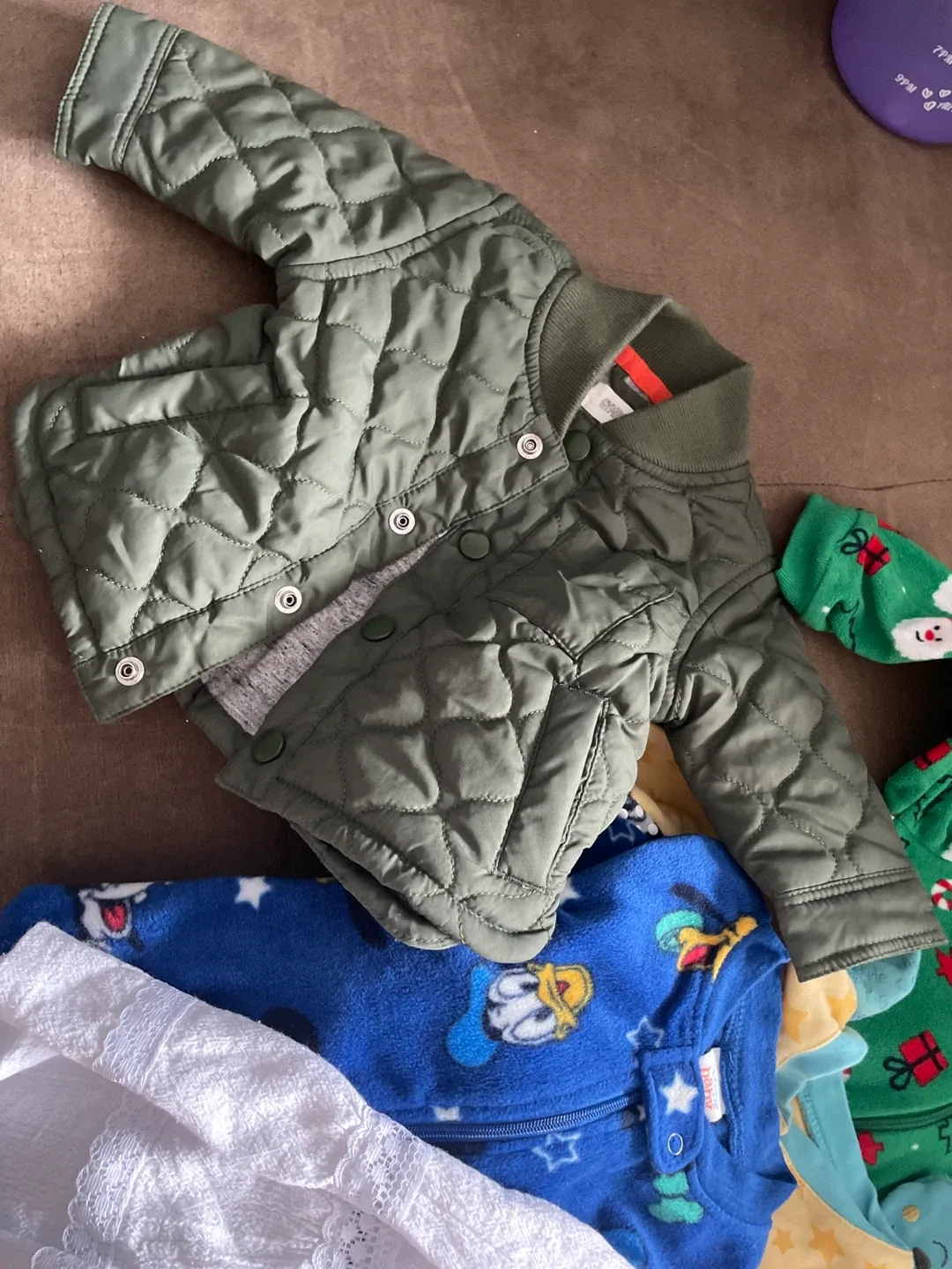 54-Piece Baby Clothes Bundle image indicator(5)