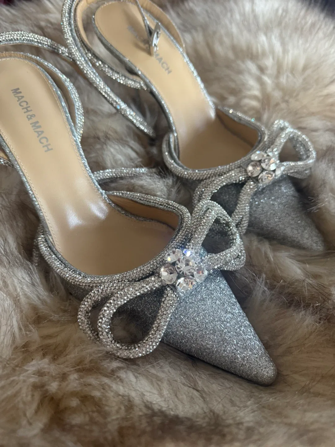 Mach & Mach Bow-Embellished Ankle Strap Pumps - Size 38.5 image indicator(3)