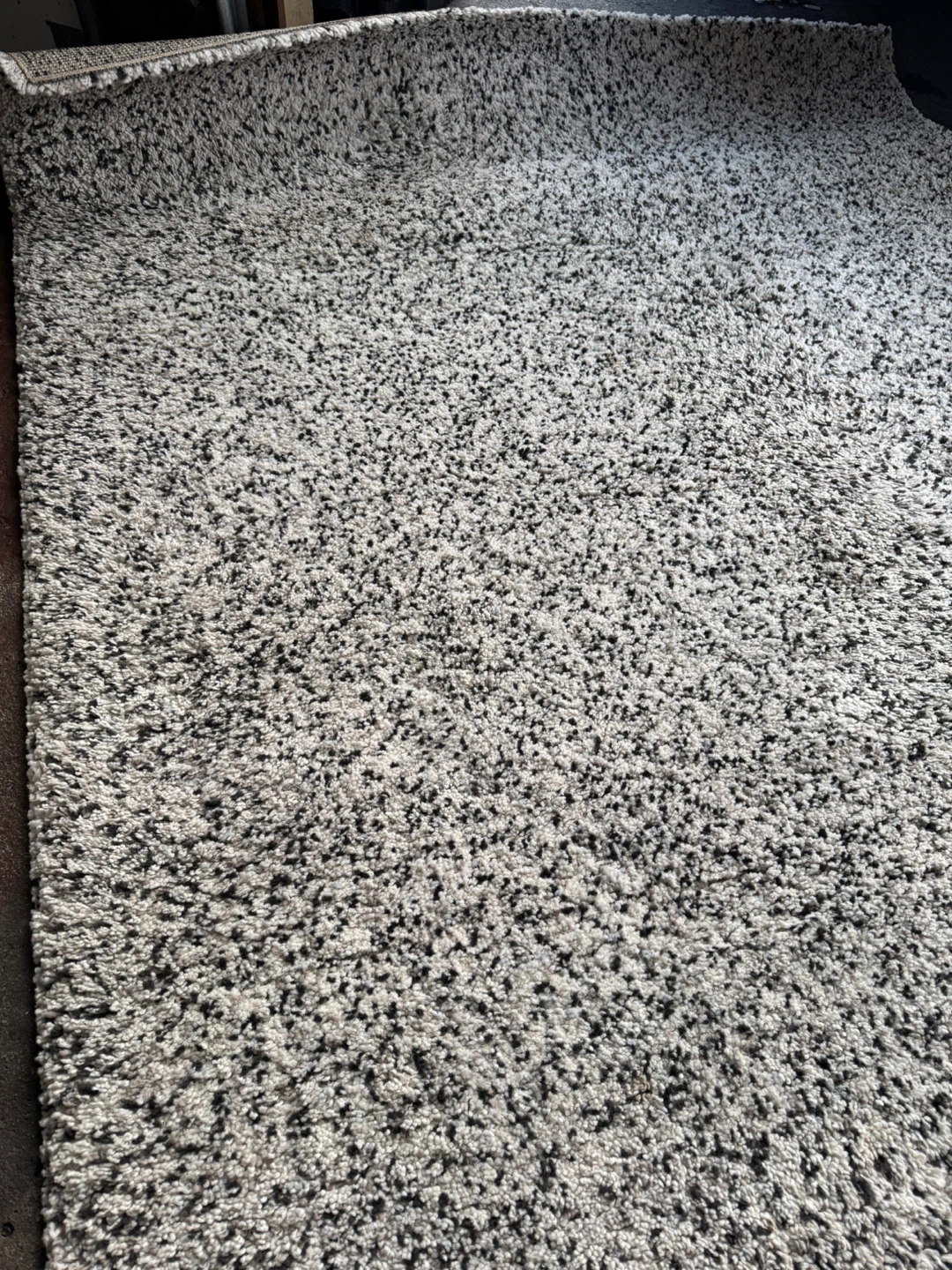 IKEA VINDUM Rug - 5' 7" x 7' 7"
