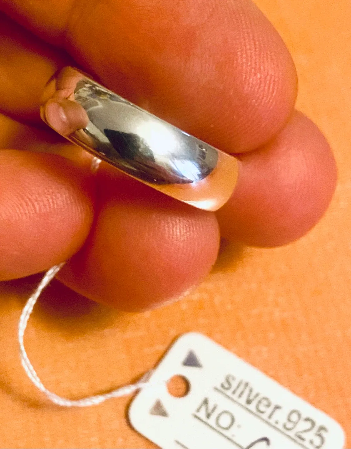 Sterling Silver .925 Ring image indicator(2)