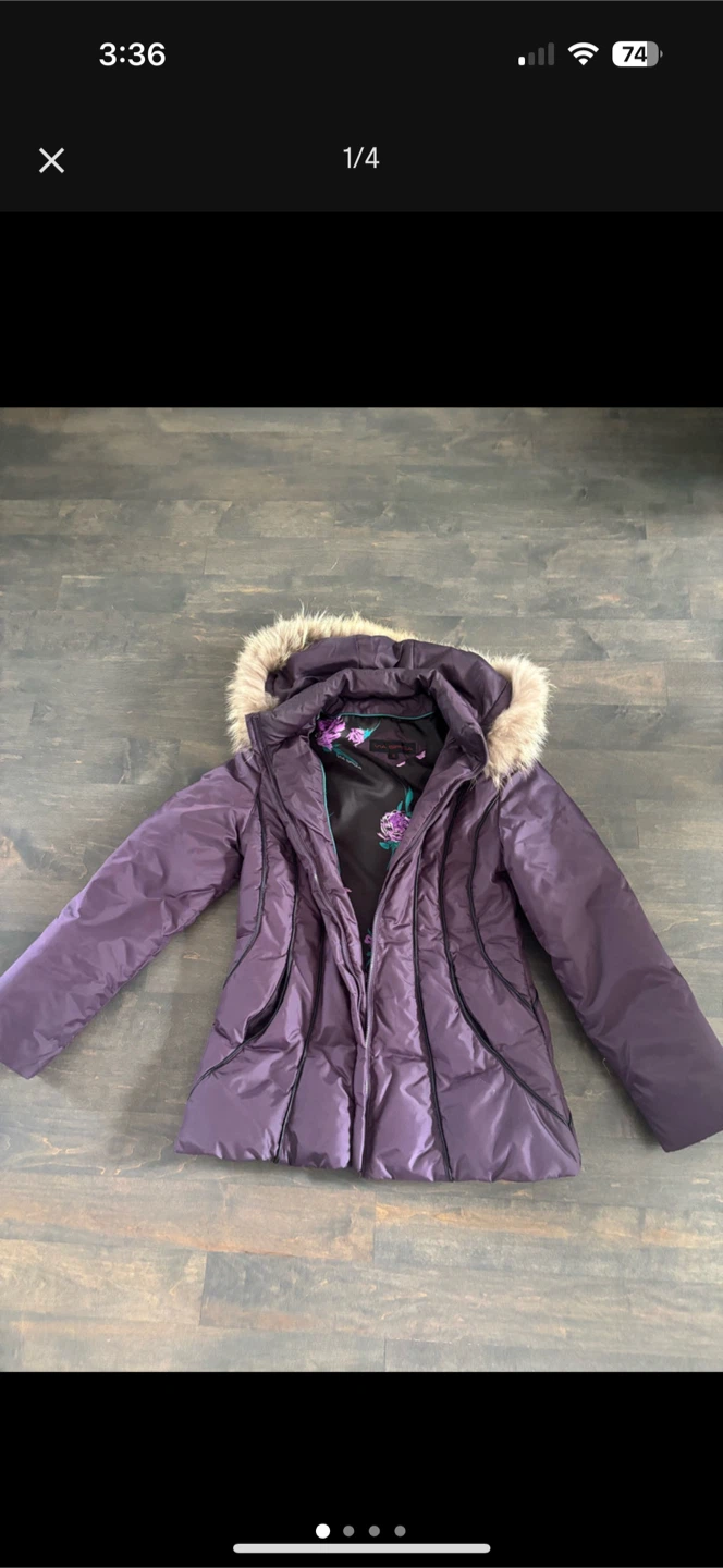 Women’s Via Spiga winter coat- size XS