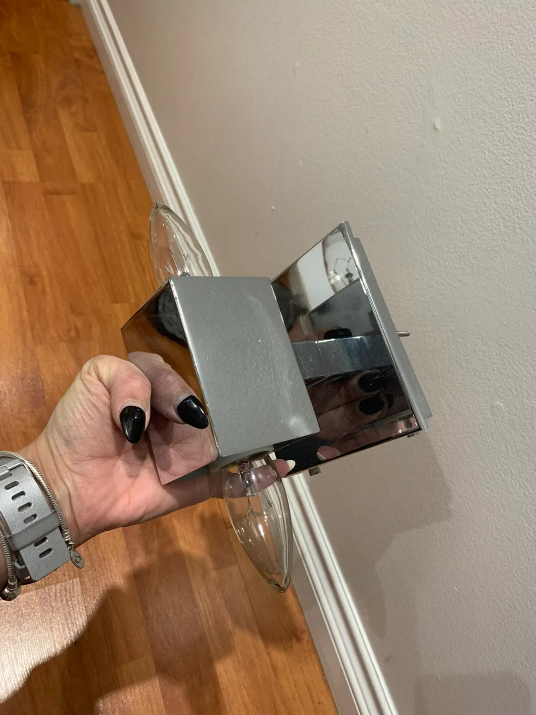 Vanity light thumbnail