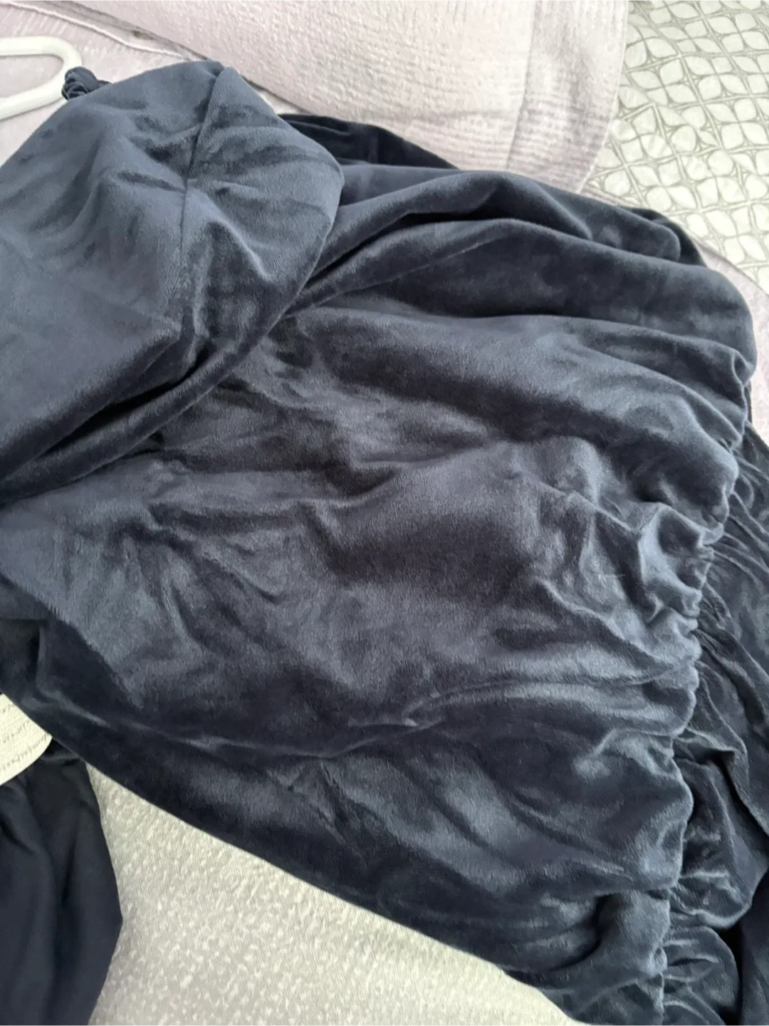 New Tub Chair Slipcover - Navy Blue Velvet image indicator(3)