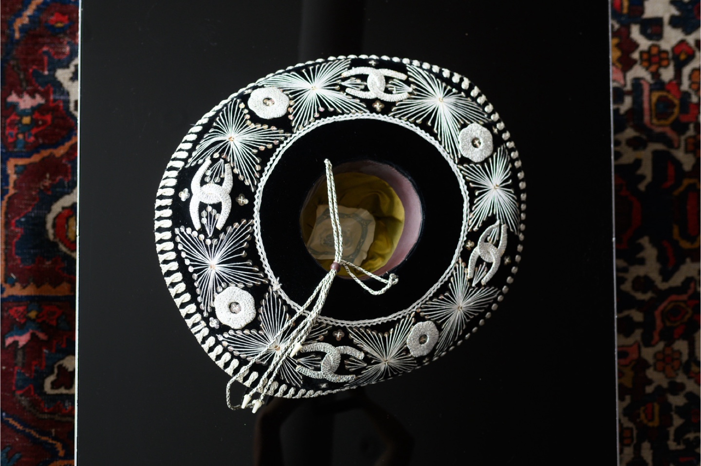 Vintage Velvet Sombrero 🖤 - photo 3