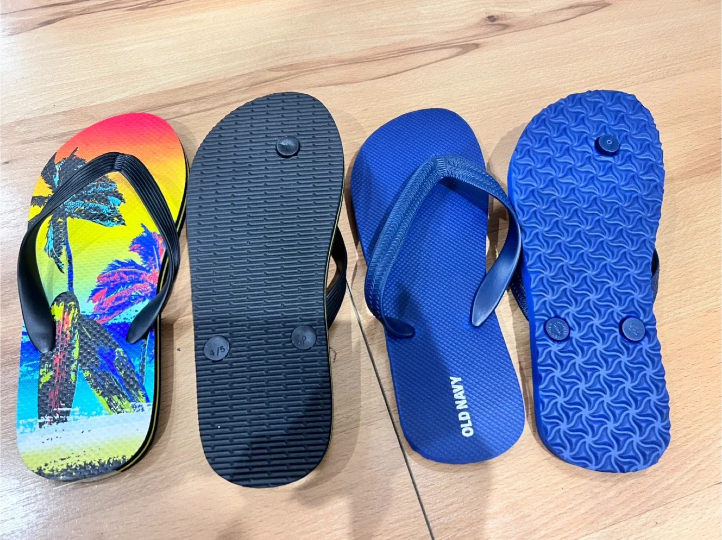 Kid’s flip flops image indicator(2)