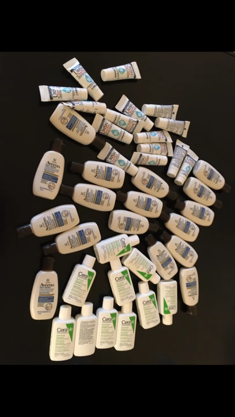 CeraVe Hydrating Cleanser 29mL - Sample Size thumbnail