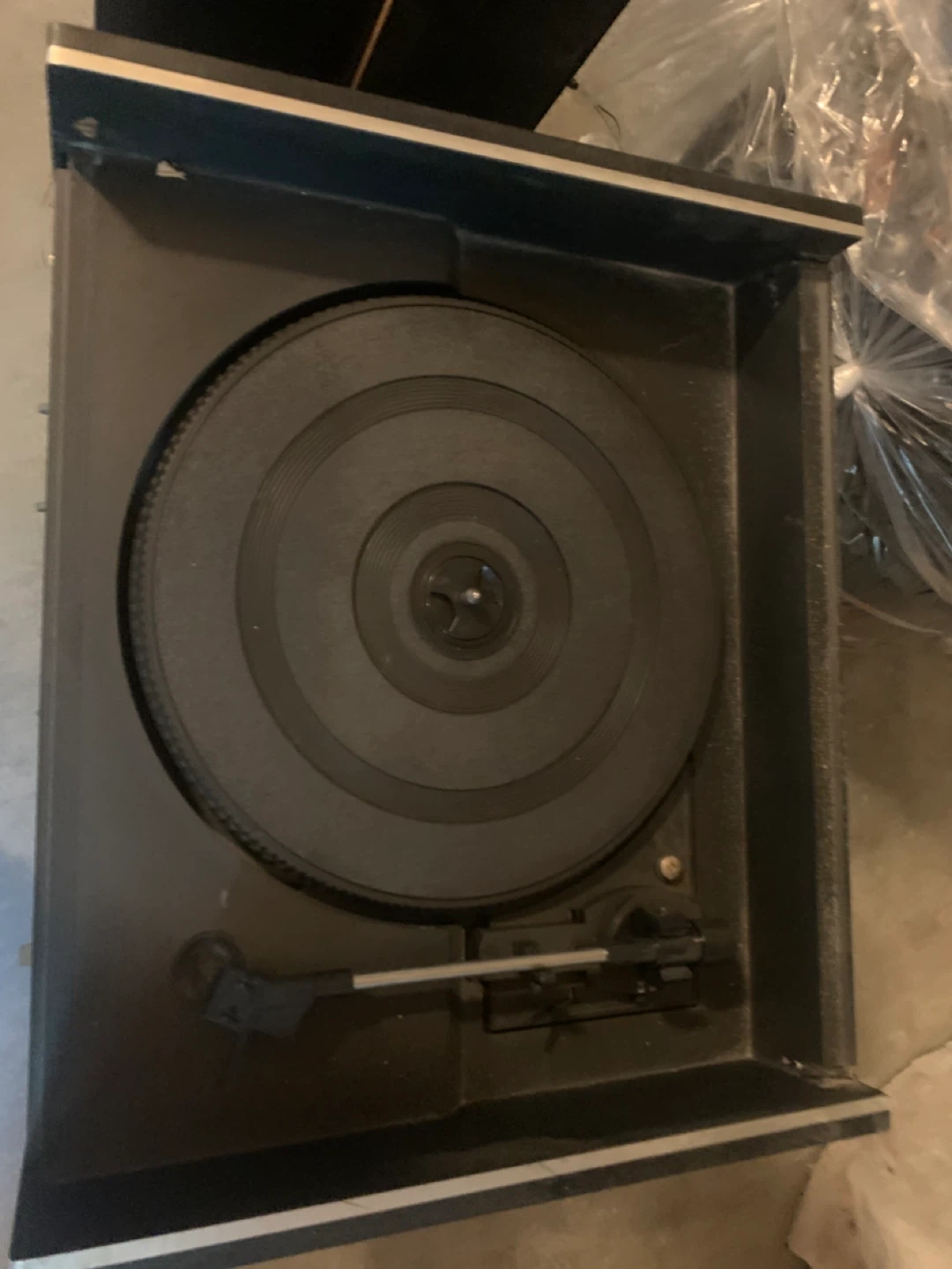 Vintage Stereo System with Turntable - photo 2