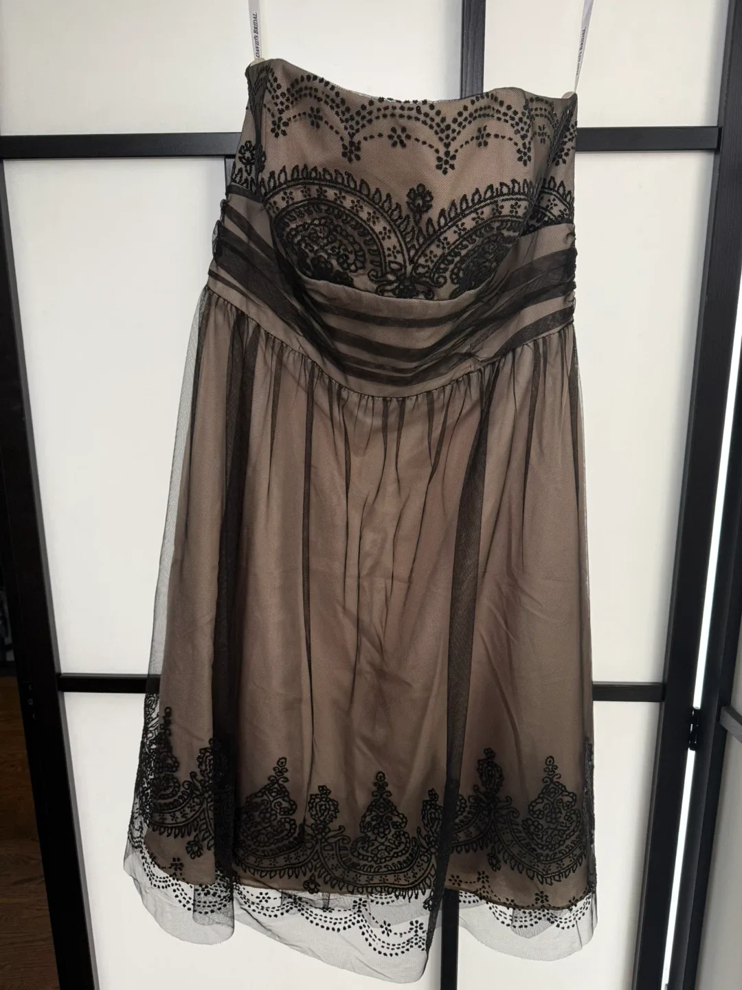 Strapless Dress - Black and Beige image indicator(3)