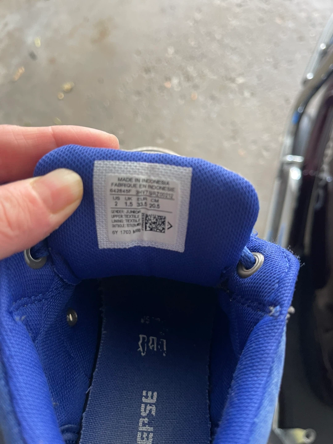 Converse All Star Kids Sneakers - Size 2 - photo 3