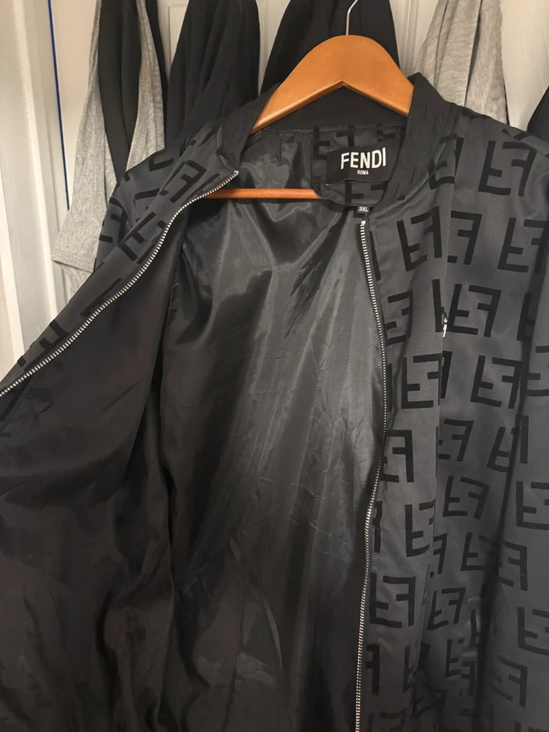 Fendi Roma Bomber Jacket - Size 3XL European image indicator(2)
