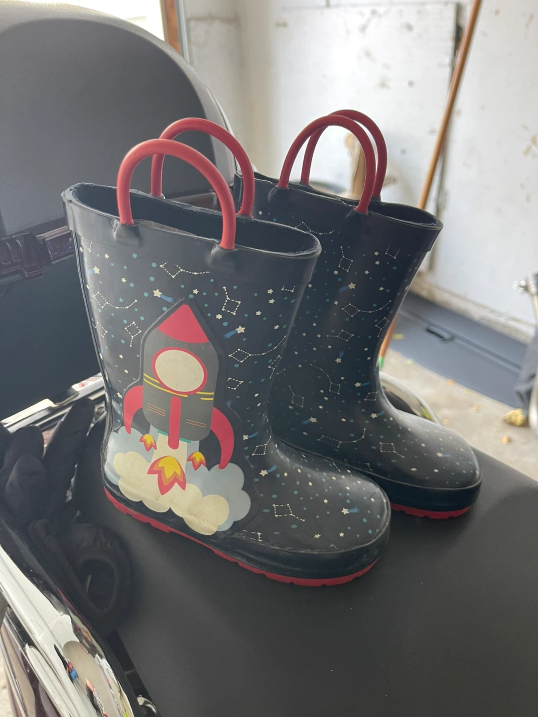 Rain Boots - Size 9