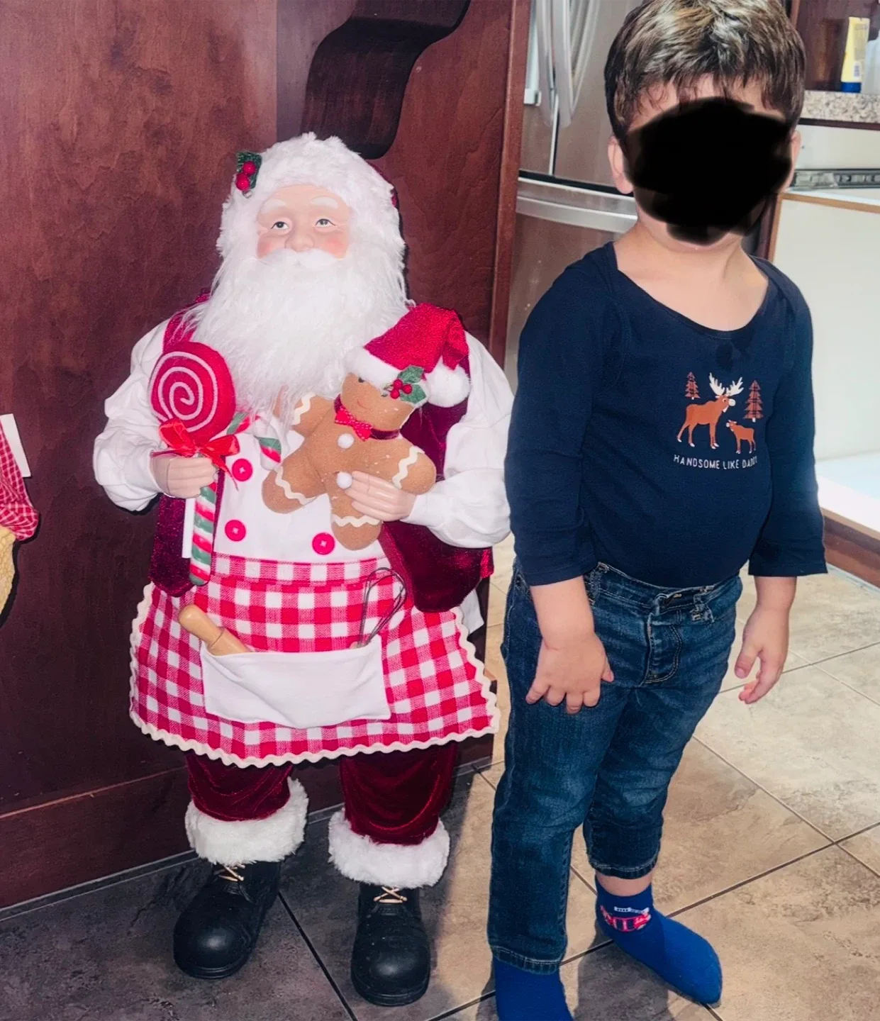 Santa Claus Figurine image indicator(5)