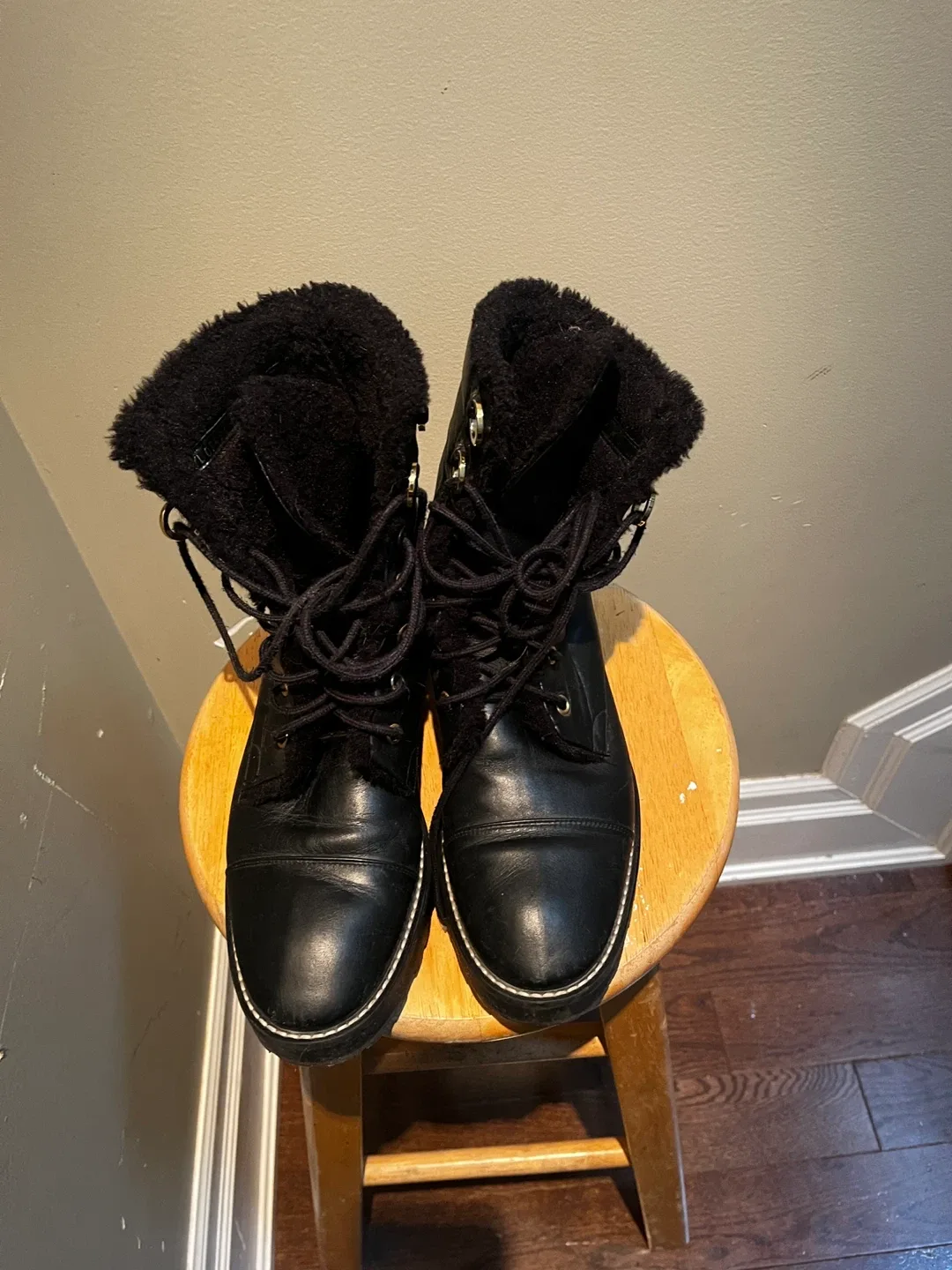 Stuart Weitzman Black Boots image indicator(8)