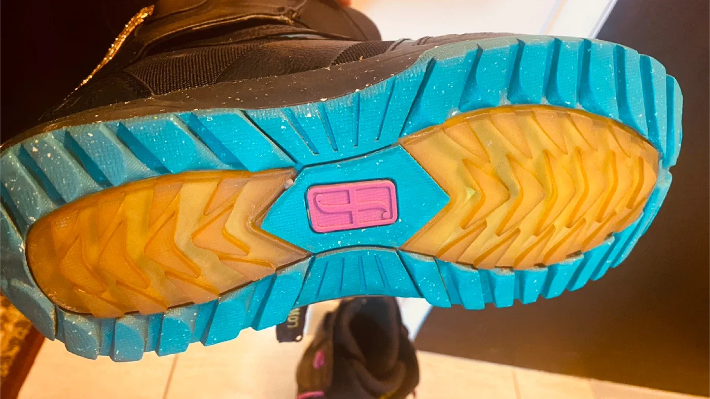 League Snowboard Boots - Size 9 USA image indicator(4)