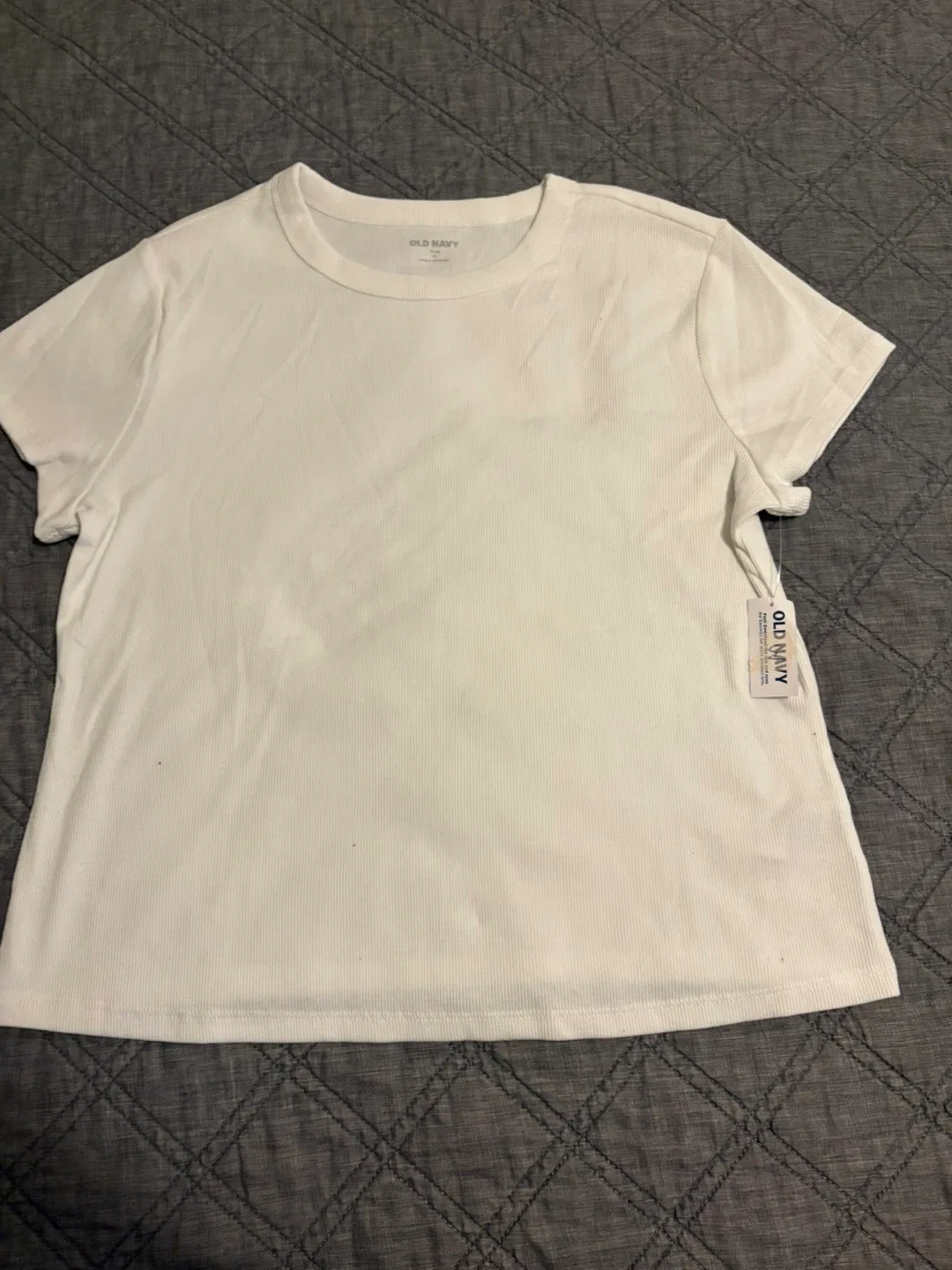 Old Navy White Ribbed T-Shirt - XL thumbnail