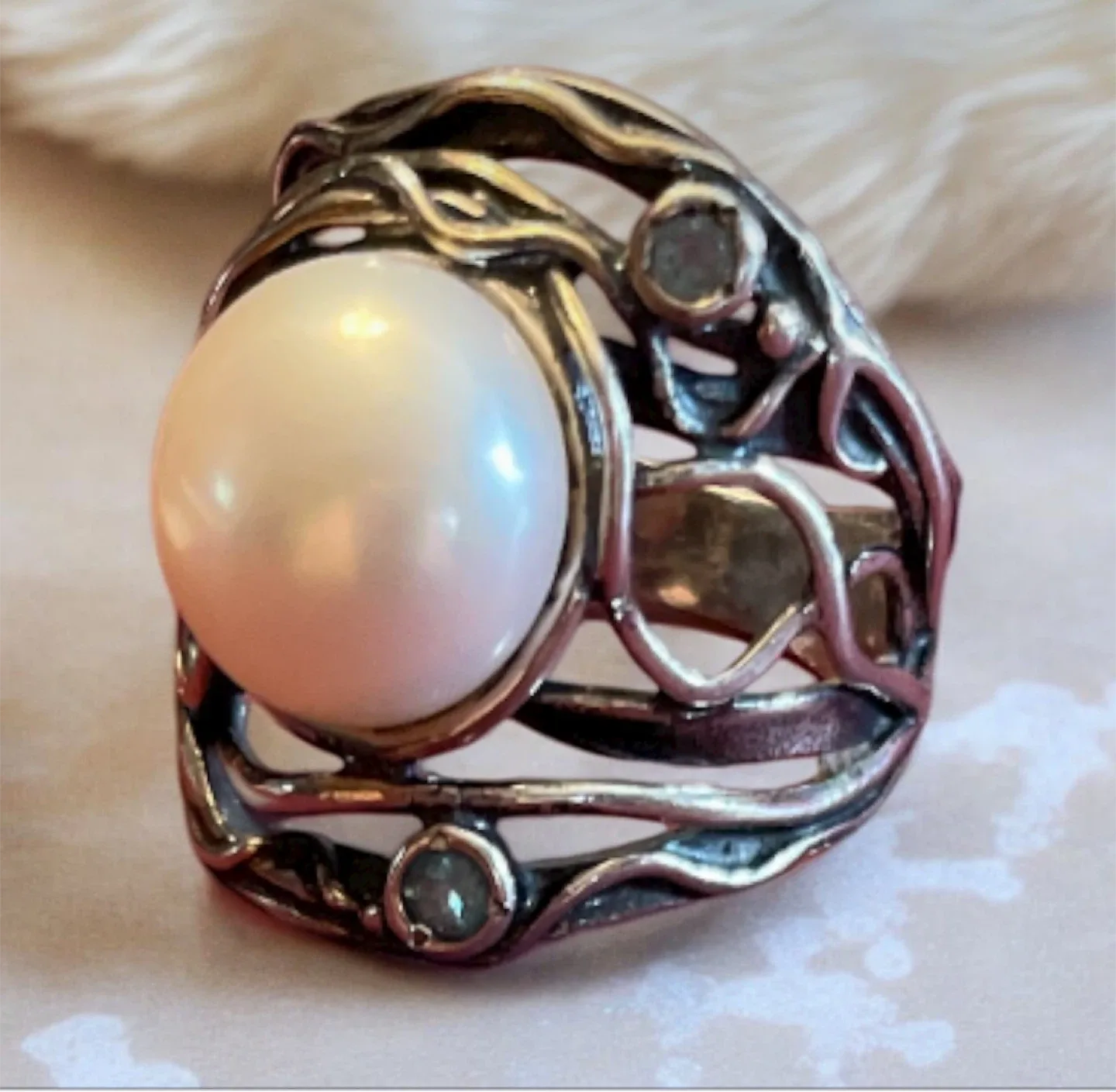 OR PAZ SS RING PEARL & TOPAZ image indicator(2)
