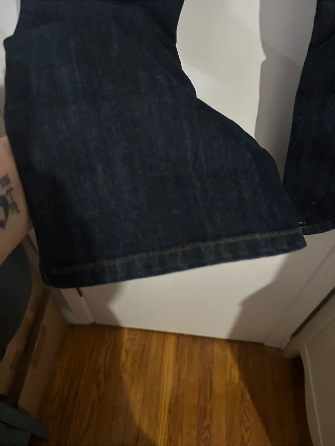 Jeanne Beker Dark Wash Jeans image indicator(4)