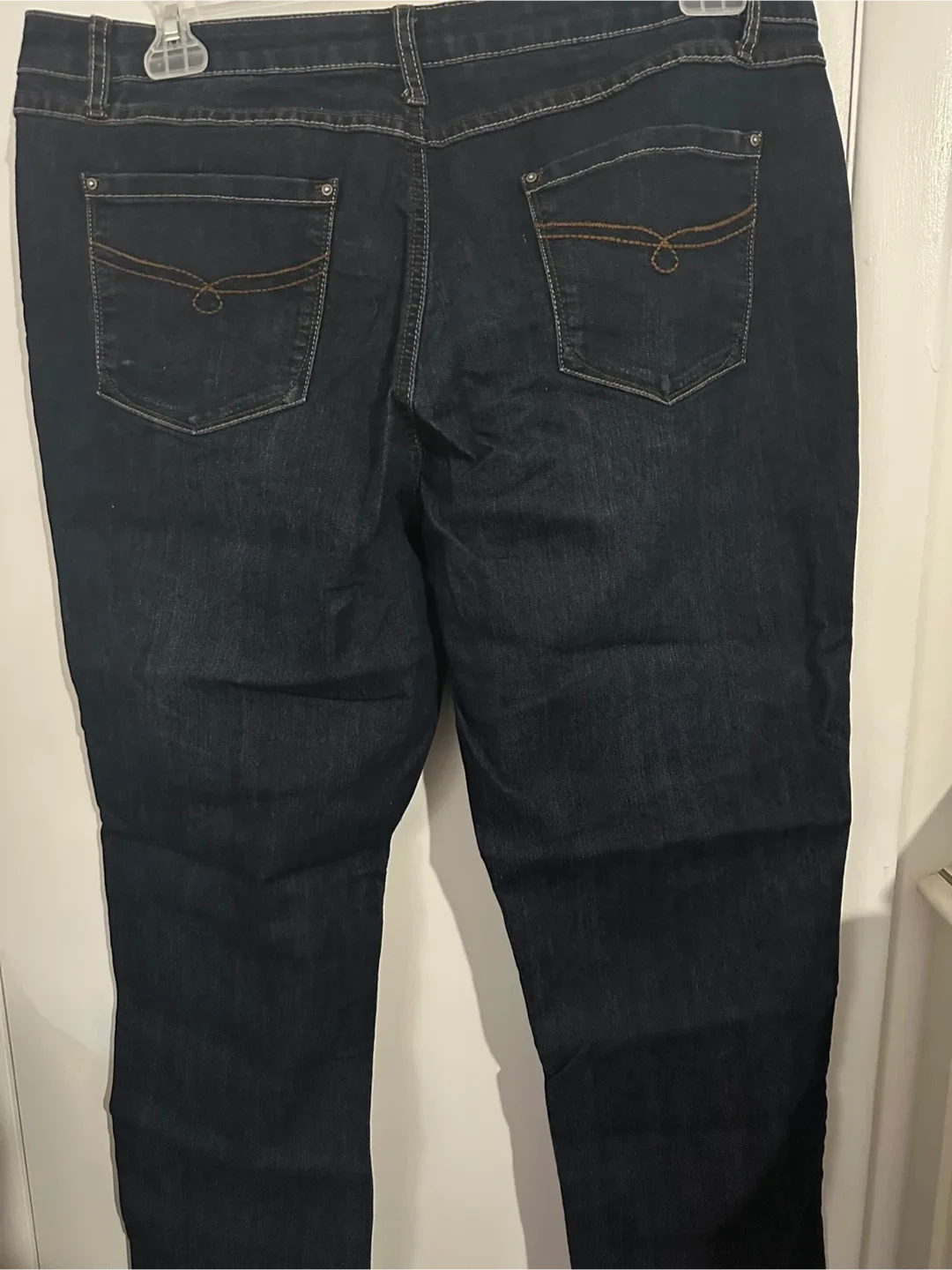 Jeanne Beker Dark Wash Jeans image indicator(2)