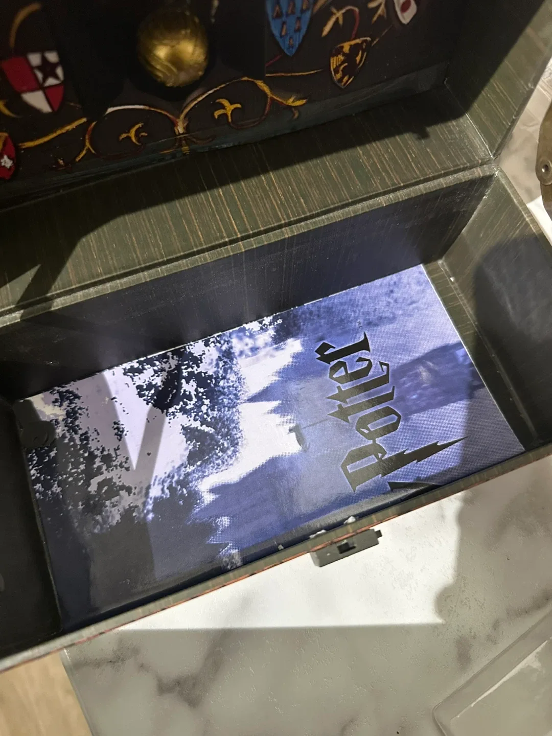 Harry Potter Collectible Quidditch Set with Poster image indicator(5)