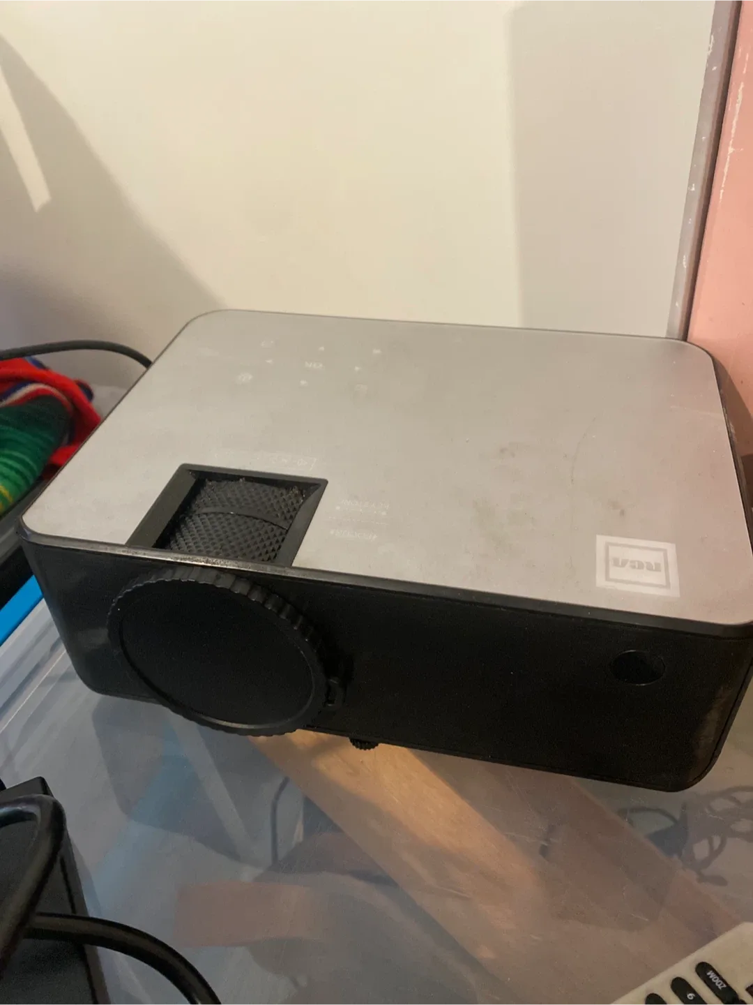 RCA 720P Smart Roku WiFi Projector RPJ133_12DISP2