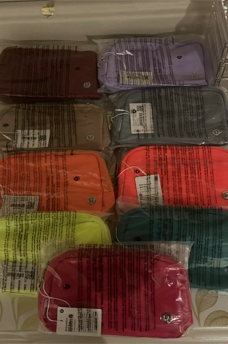 Lululemon Everywhere Belt Bag thumbnail