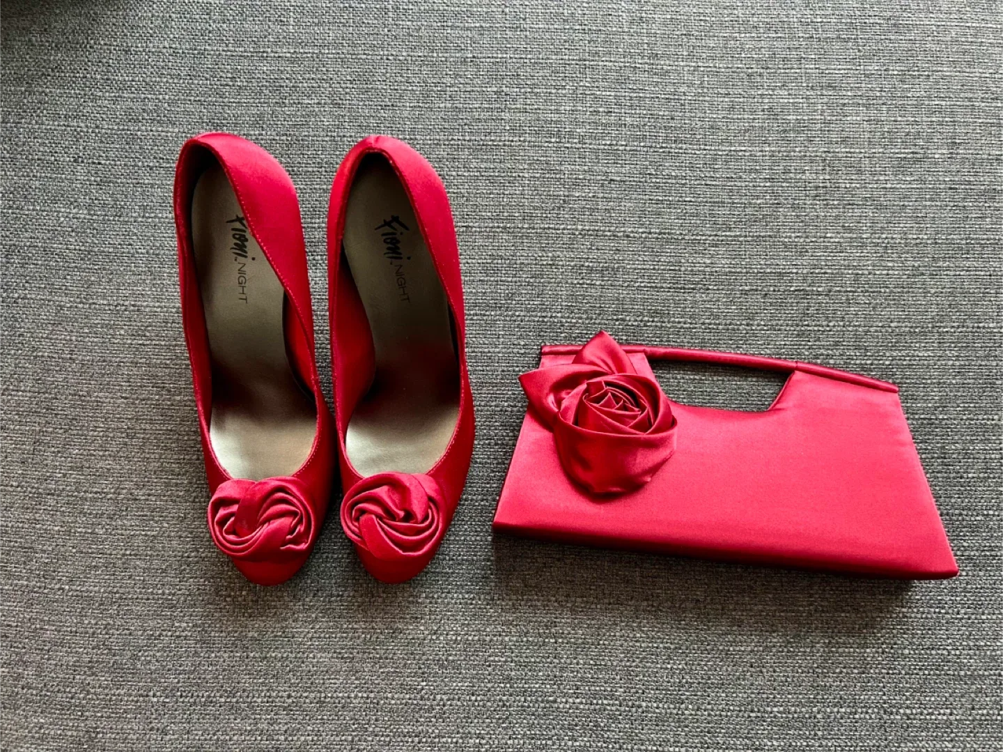 Fioni Heels & Clutch Set - size 7 thumbnail