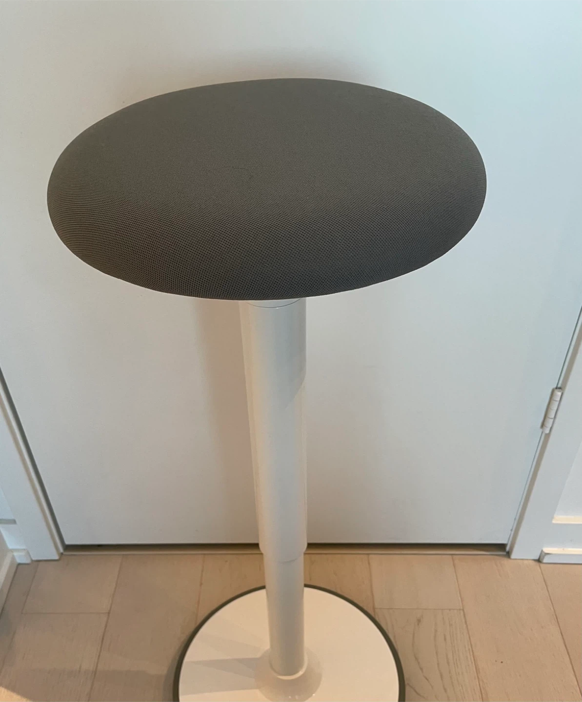 Adjustable Sit/Stand Stool/Seat - Grey & White - photo 4