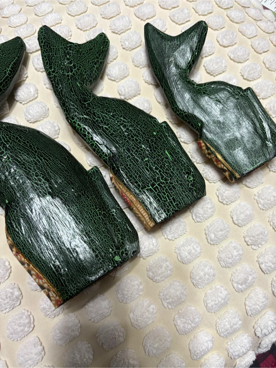 Whimsical Wooden Cat Figurines - Set of 3 image indicator(4)