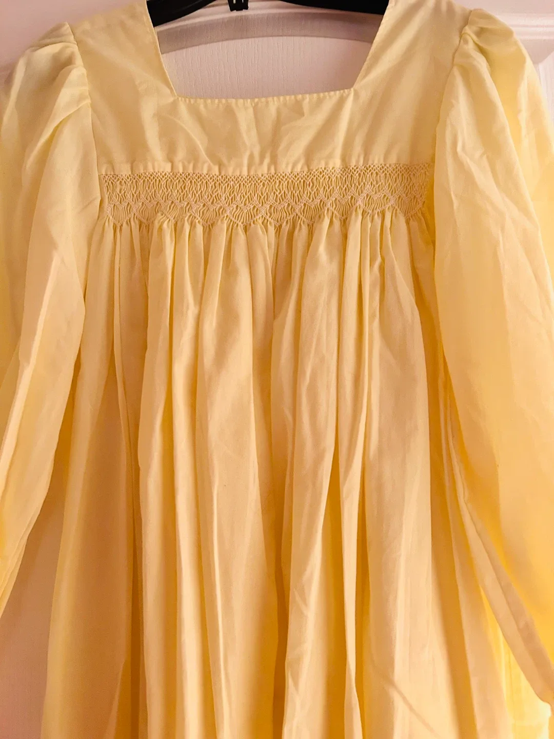 Brand new smocked cotton long nightgown image indicator(3)