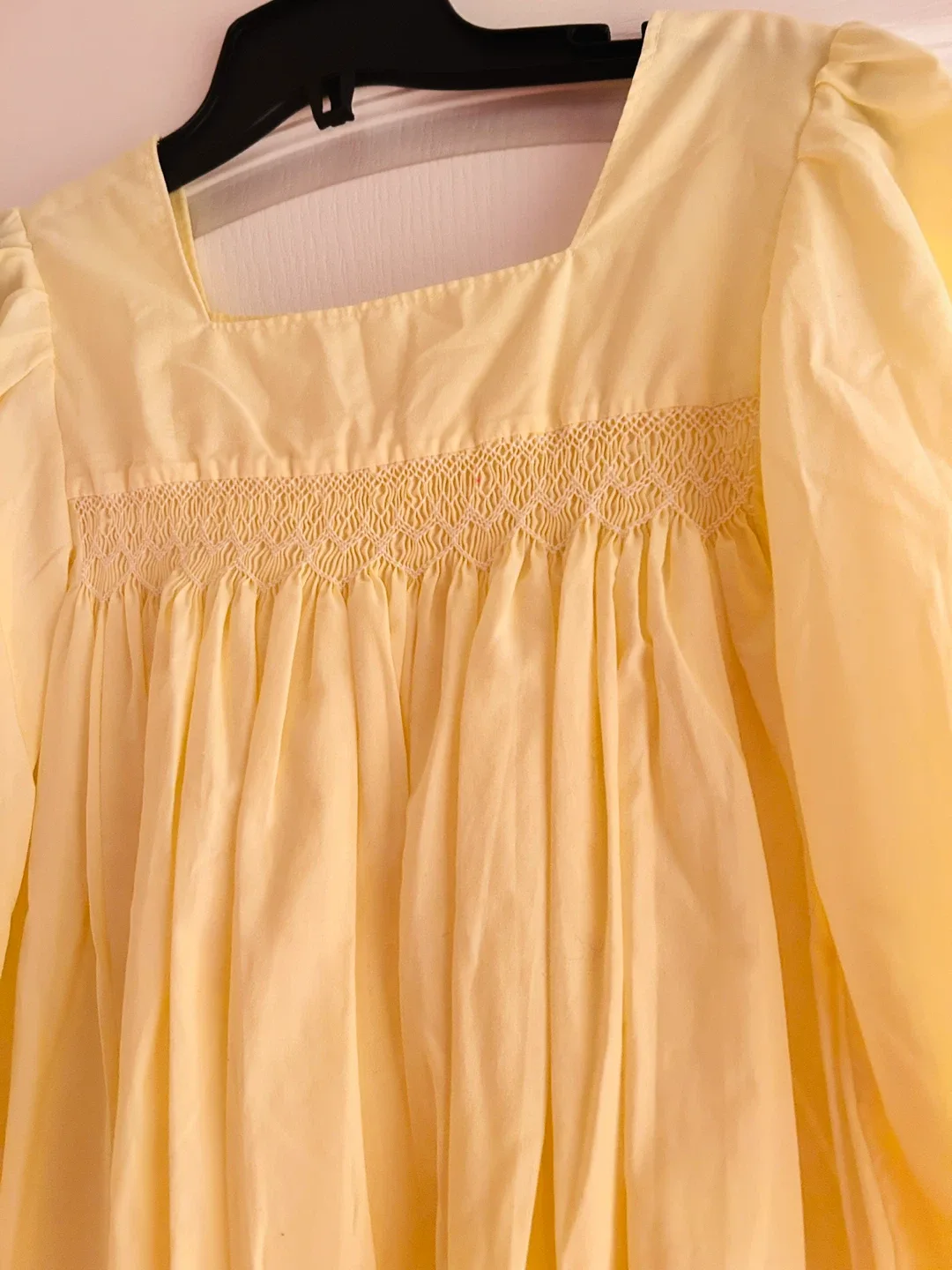 Brand new smocked cotton long nightgown image indicator(2)