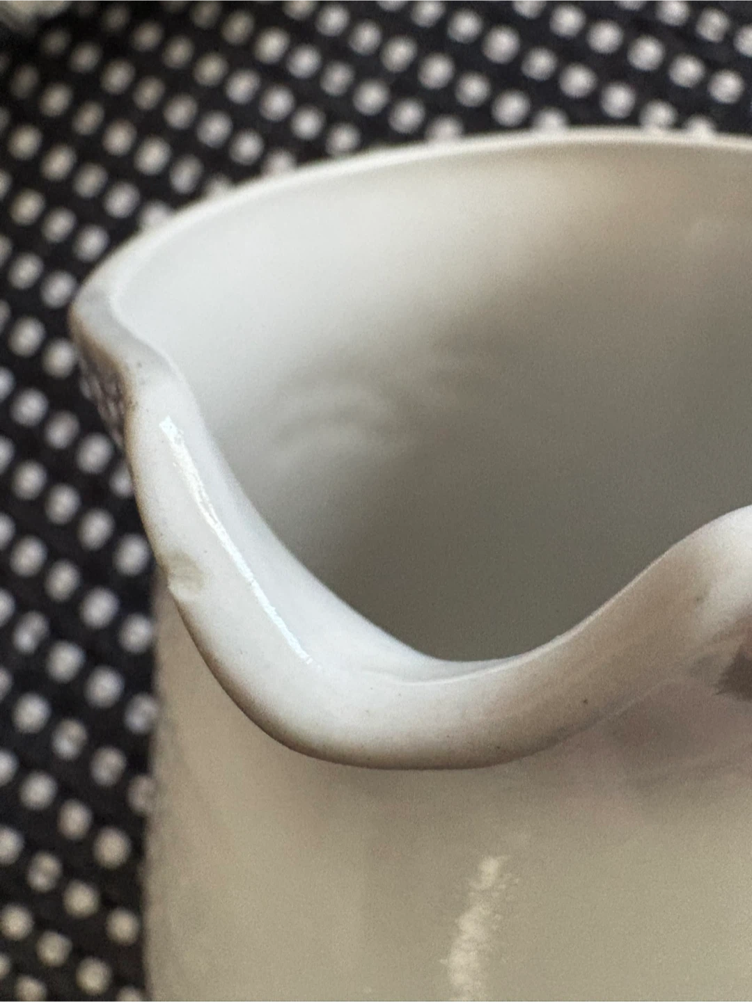 Vintage Gibson White Classic Ceramic Pitcher - photo 2