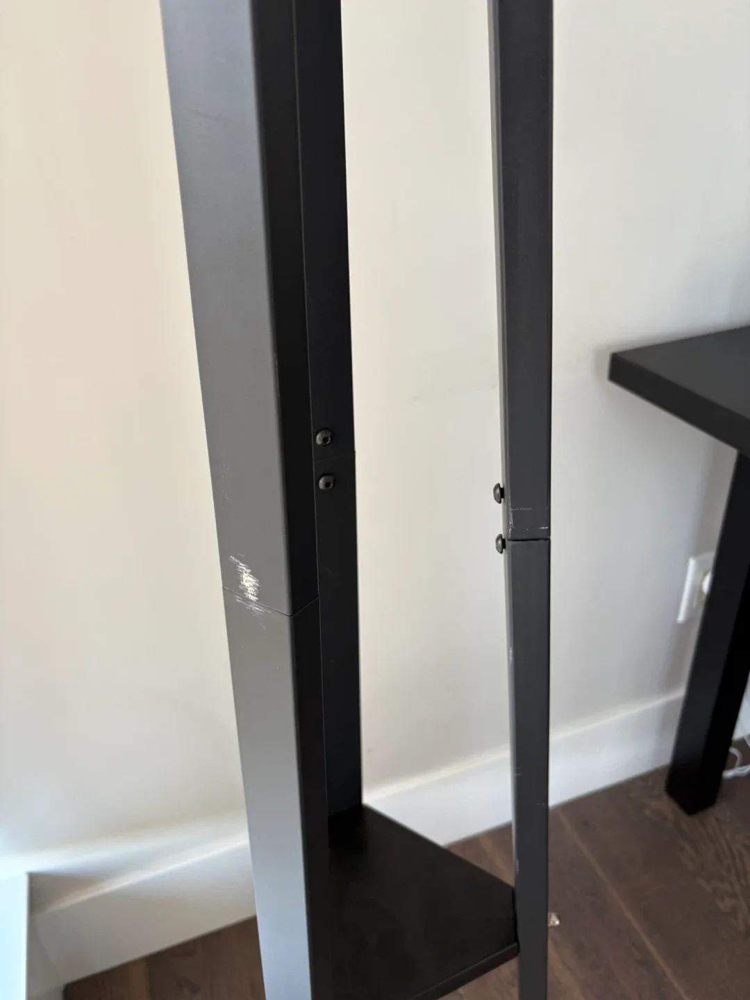 Black Coat Stand image indicator(3)