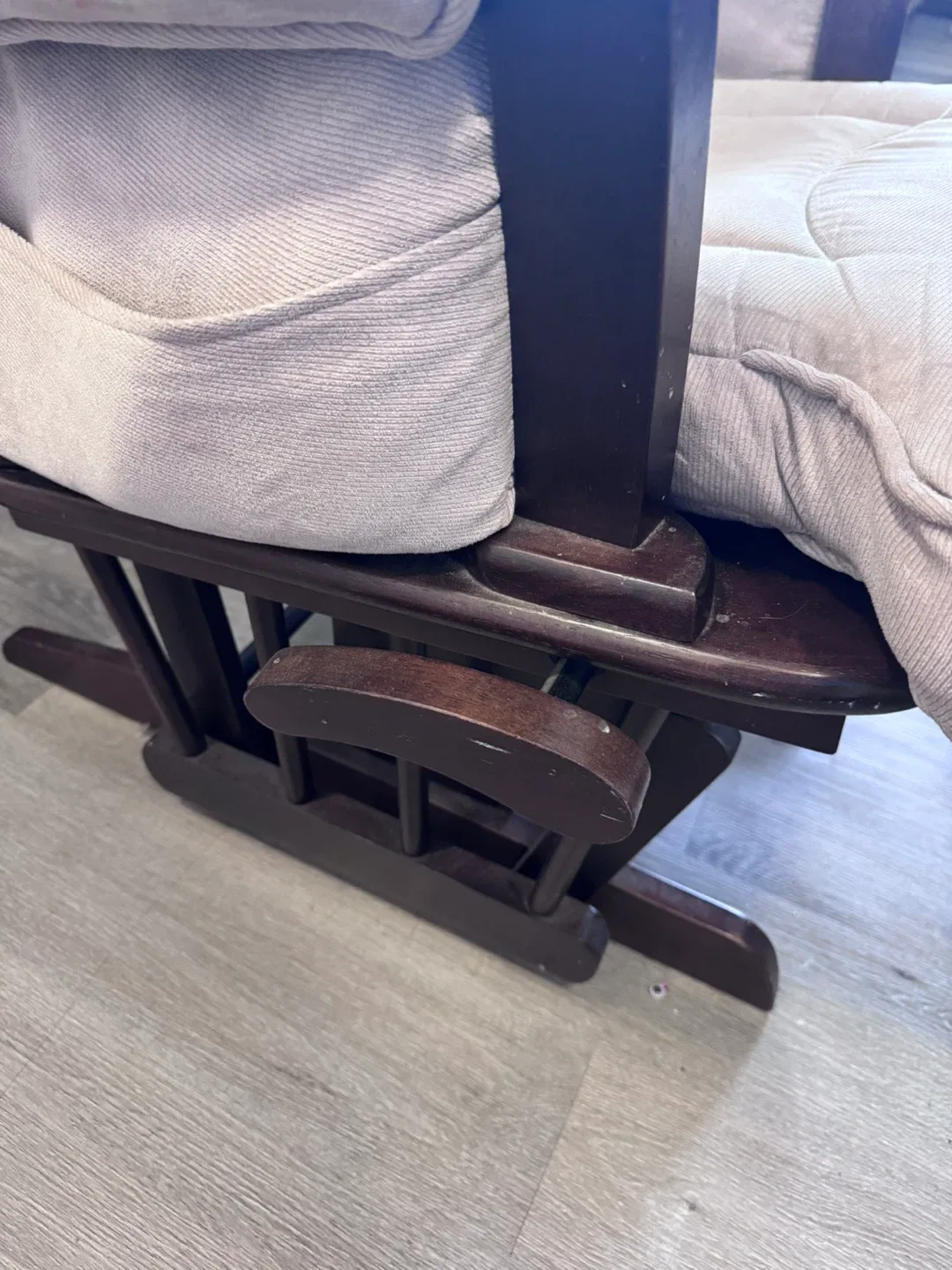 Glider Rocker Chair with Ottoman image indicator(3)