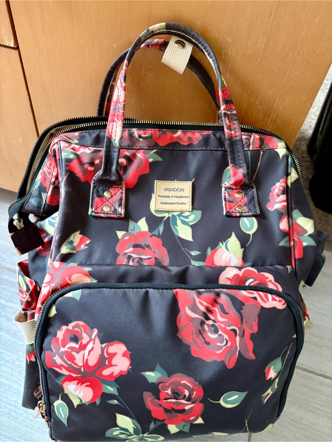 Vshoon Floral Backpack