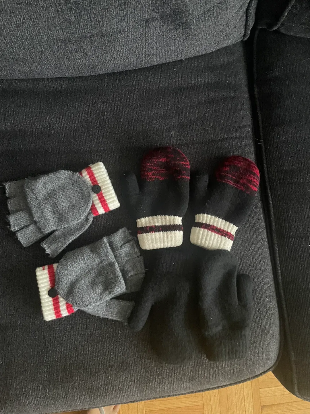 Gloves Bundle: Grey Fingerless & Black Full Gloves image indicator(2)