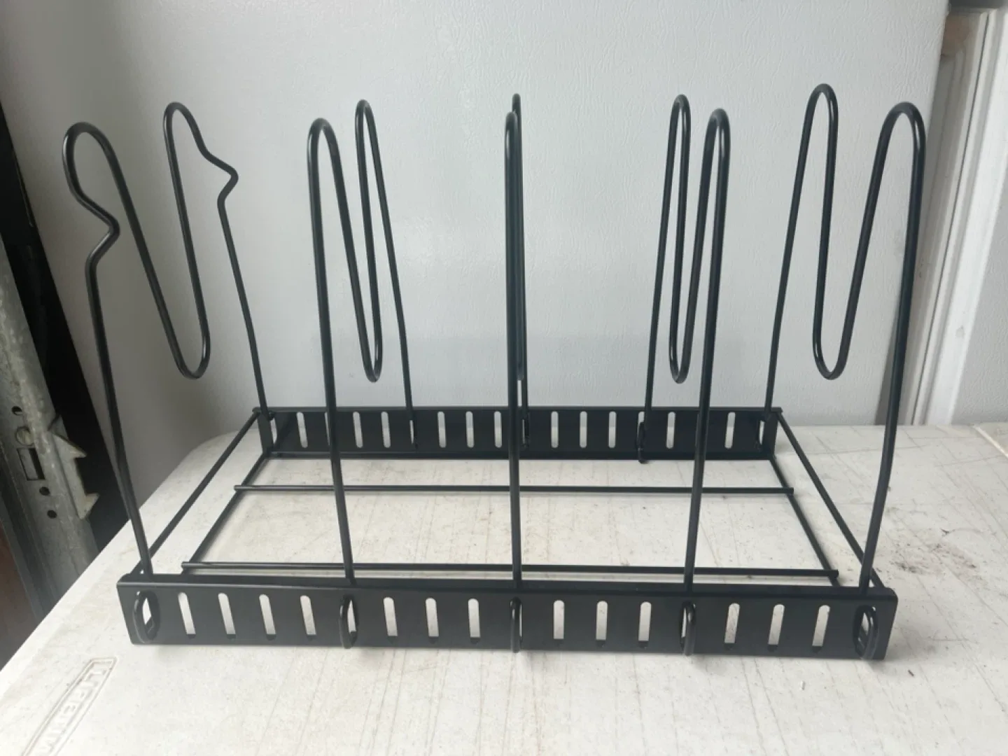 Black Metal Pan/Pot Lid Organizer Rack image indicator(3)