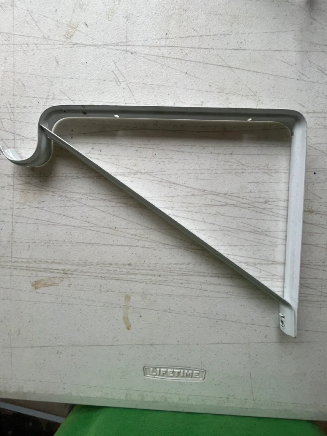 Shelf and Rod Support - Durable White Finish image indicator(2)