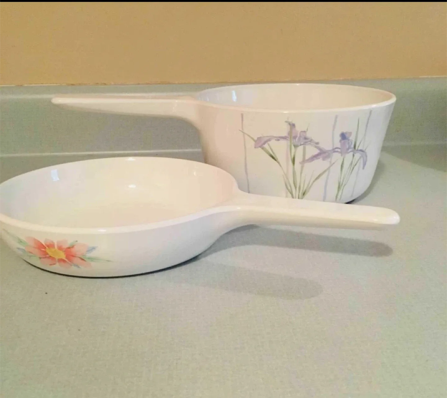 Corningware vintage frypan & Saucepan Set