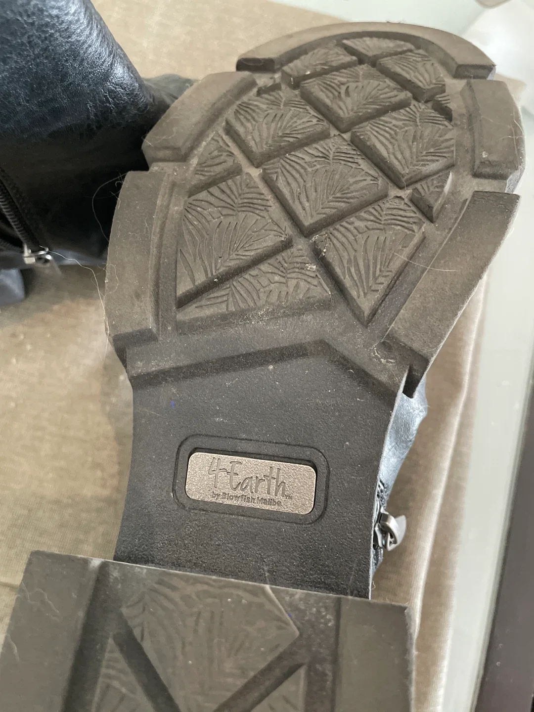 4Earth by Blowfish Malibu Black Ankle Boots image indicator(3)